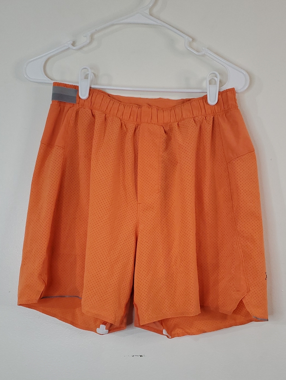 Lululemon Men's Surge Lined 6" Orange Athletic Shorts Size Med Reflective Run